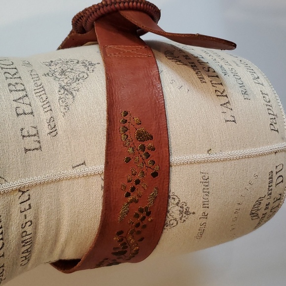 Abercrombie & Fitch leather belt - Picture 4 of 13